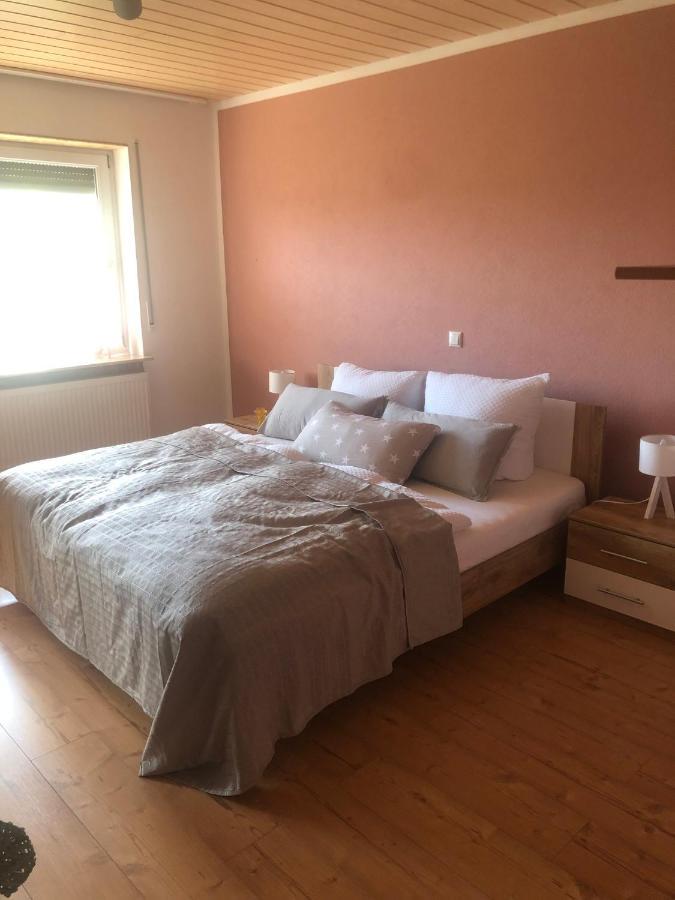 Ferienwohnung Klosterblick Bastheim Екстер'єр фото